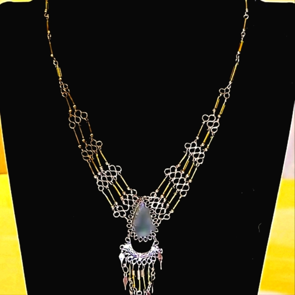 Handmade Peruvian Serpentine Stone & Green Beaded Fashion Necklace 19"
